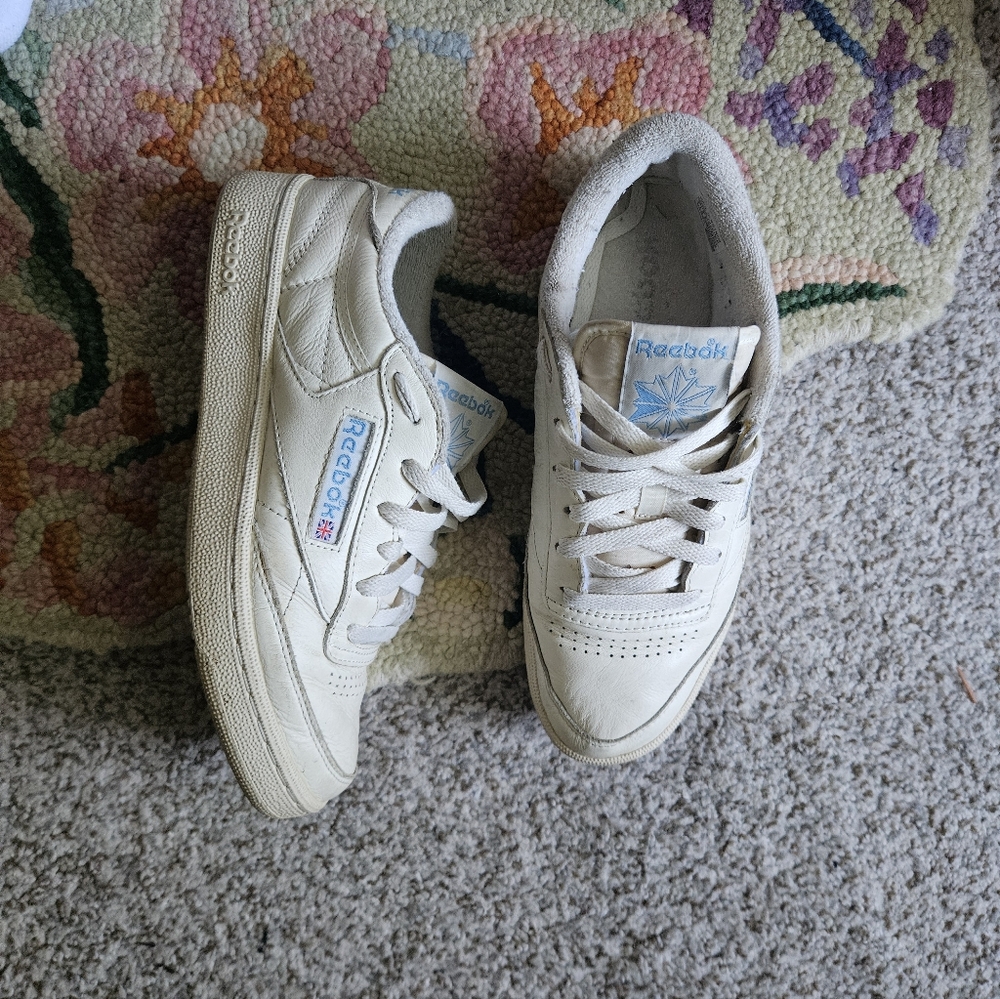 Reebok Classic Sneakers